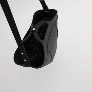 Black Zara basket bag